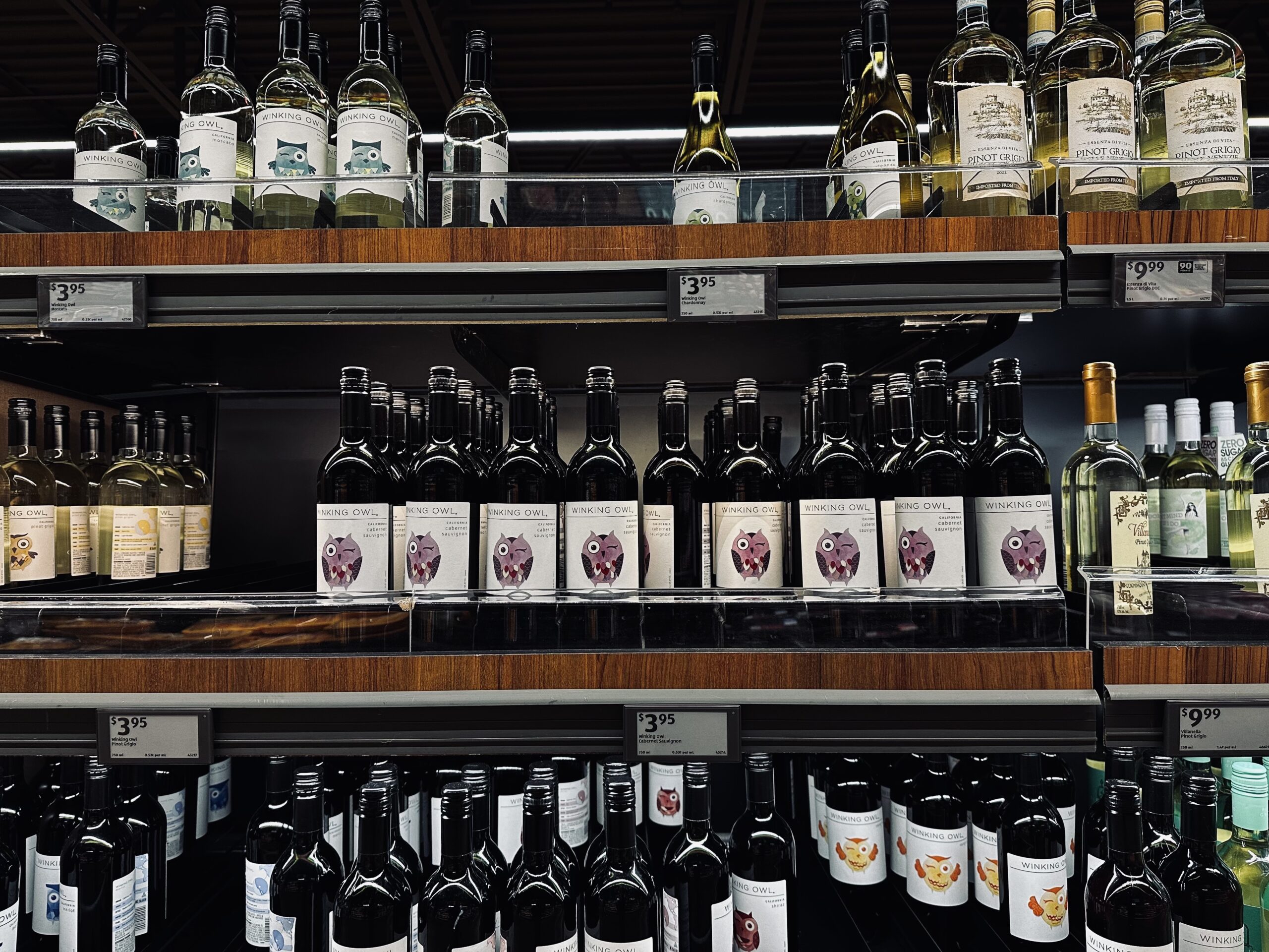 ダラスのALDIスーパーのワインの写真