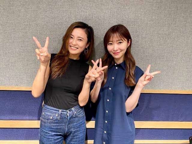 指原莉乃と小島瑠璃子