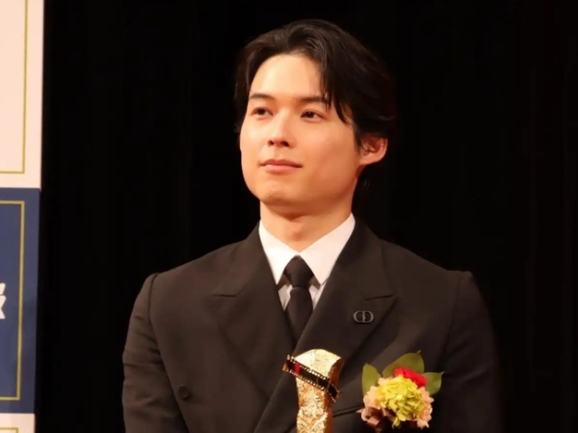 松村北斗