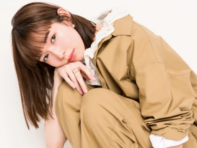 佐藤栞里さん